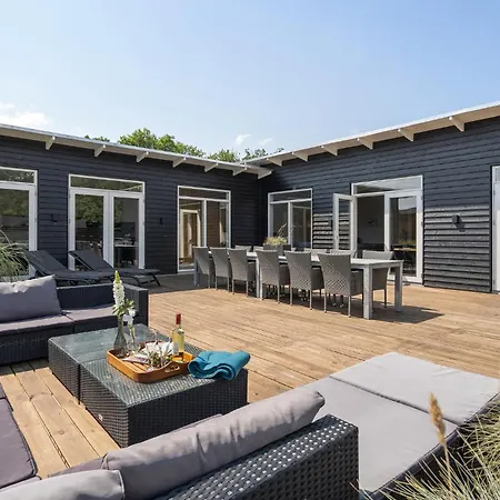 Stunning In With Sauna בית נופש